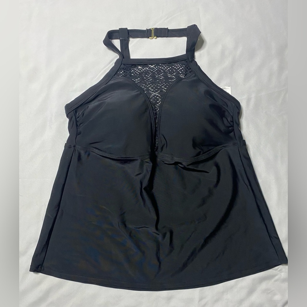 Size 14w ava & Viv halter tankini swim top